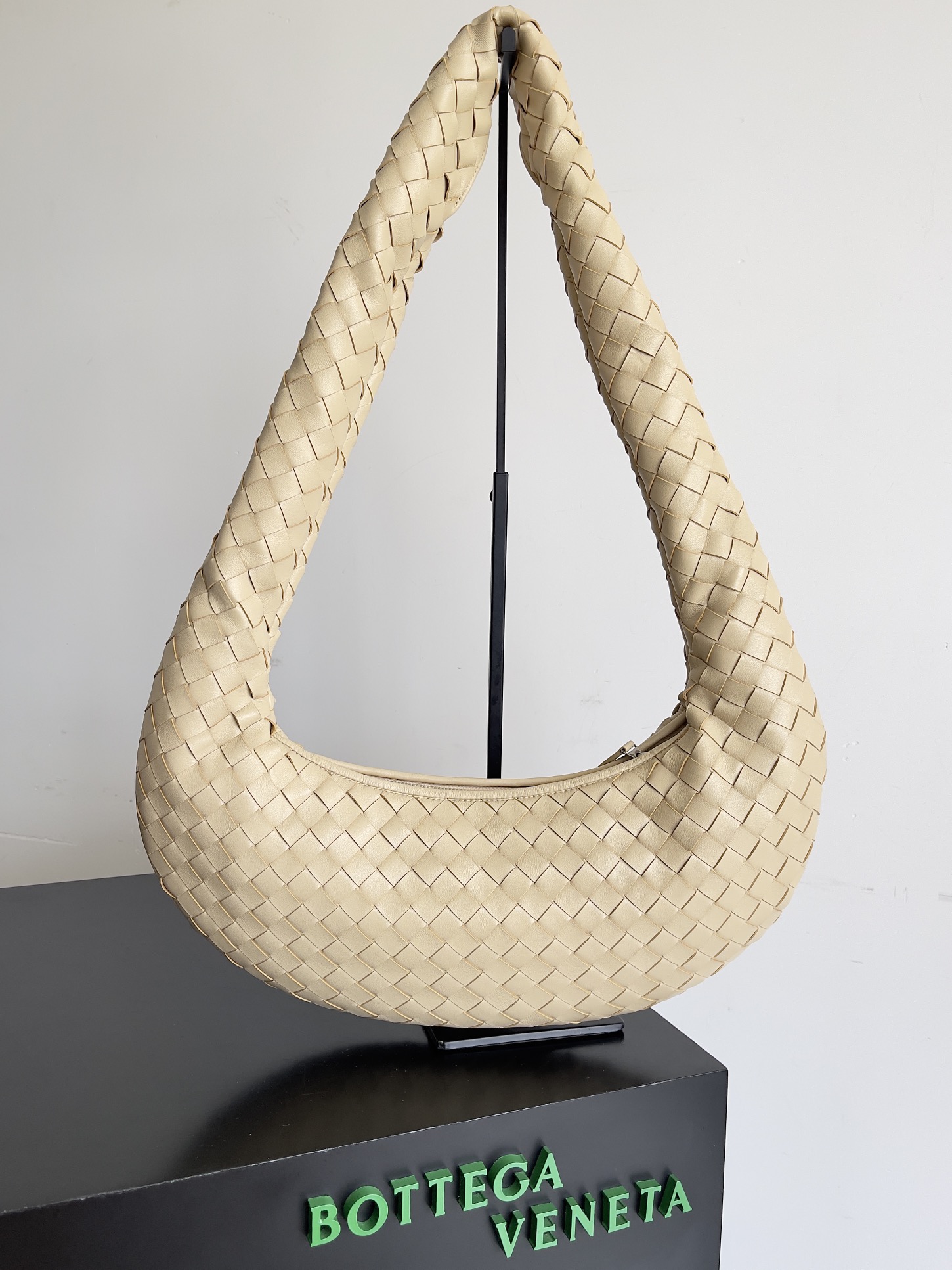 Bottega Veneta Hobo Bags